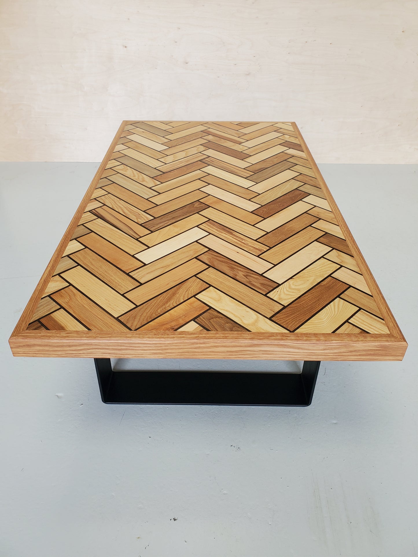 British Hardwood Coffee Table 1275mm x 710mm x 330mm